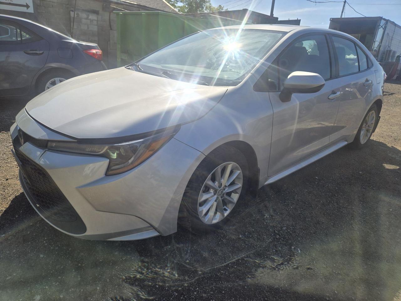 2022 Toyota Corolla LE Photo