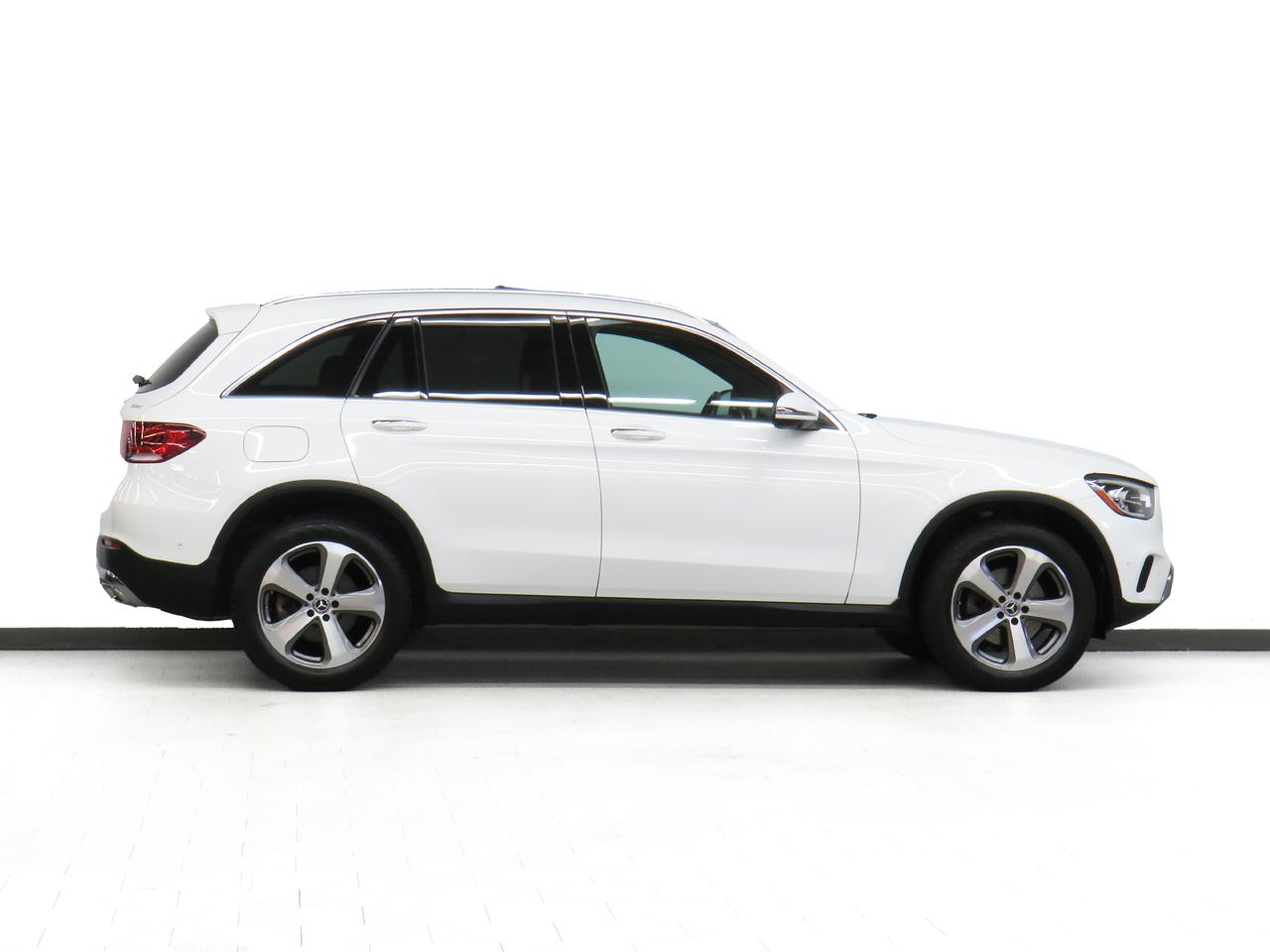 2020 Mercedes-Benz GLC-Class 300 4MATIC | Nav | Leather | Panoroof | CarPlay Photo3