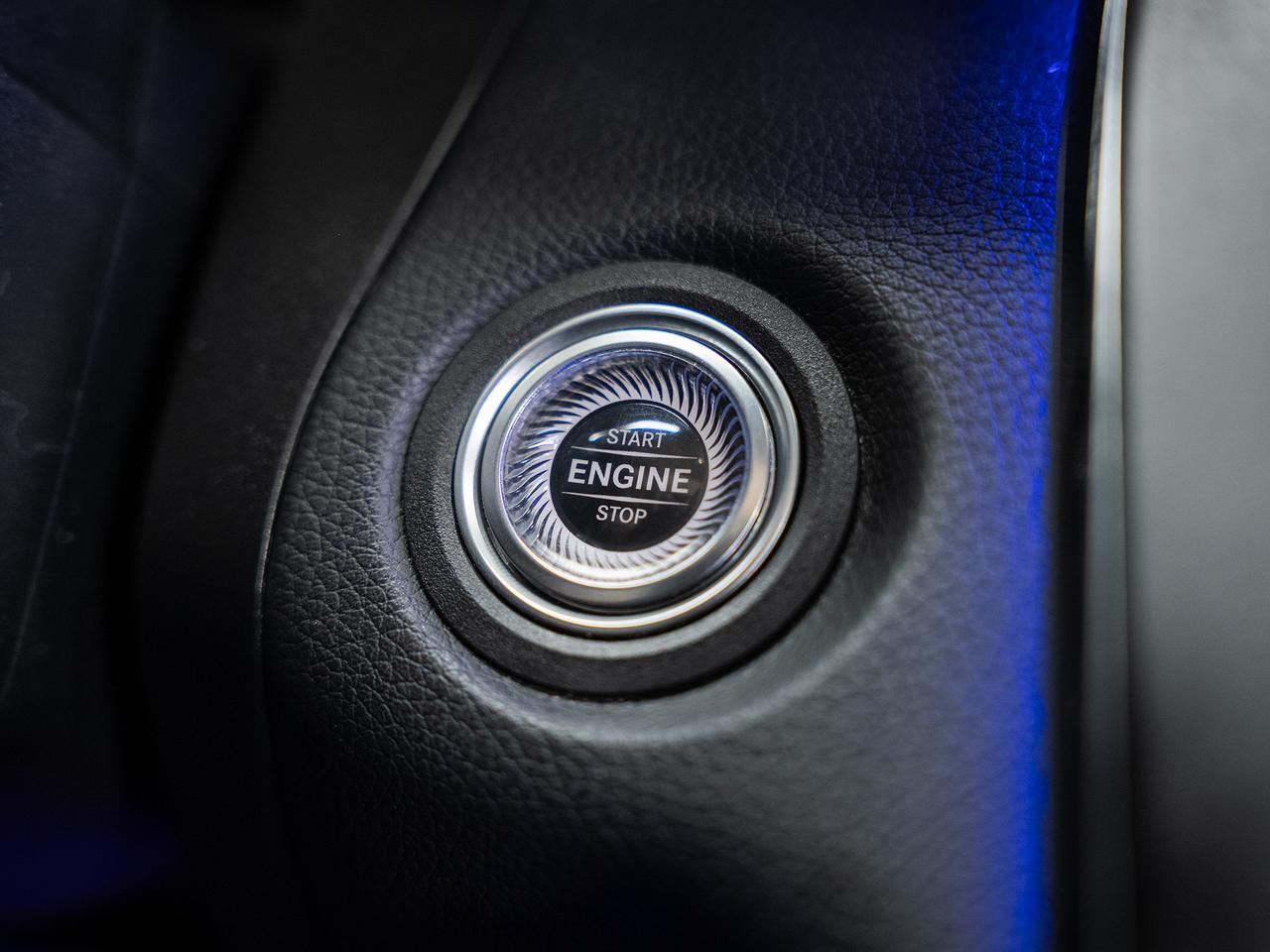 2020 Mercedes-Benz GLC-Class 300 4MATIC | Nav | Leather | Panoroof | CarPlay