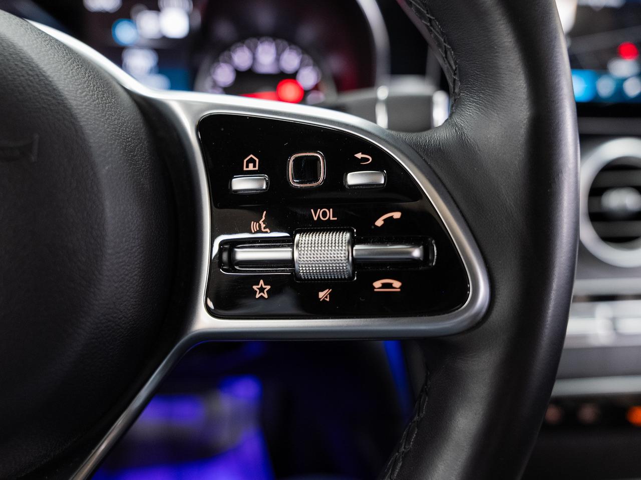2020 Mercedes-Benz GLC-Class 300 4MATIC | Nav | Leather | Panoroof | CarPlay
