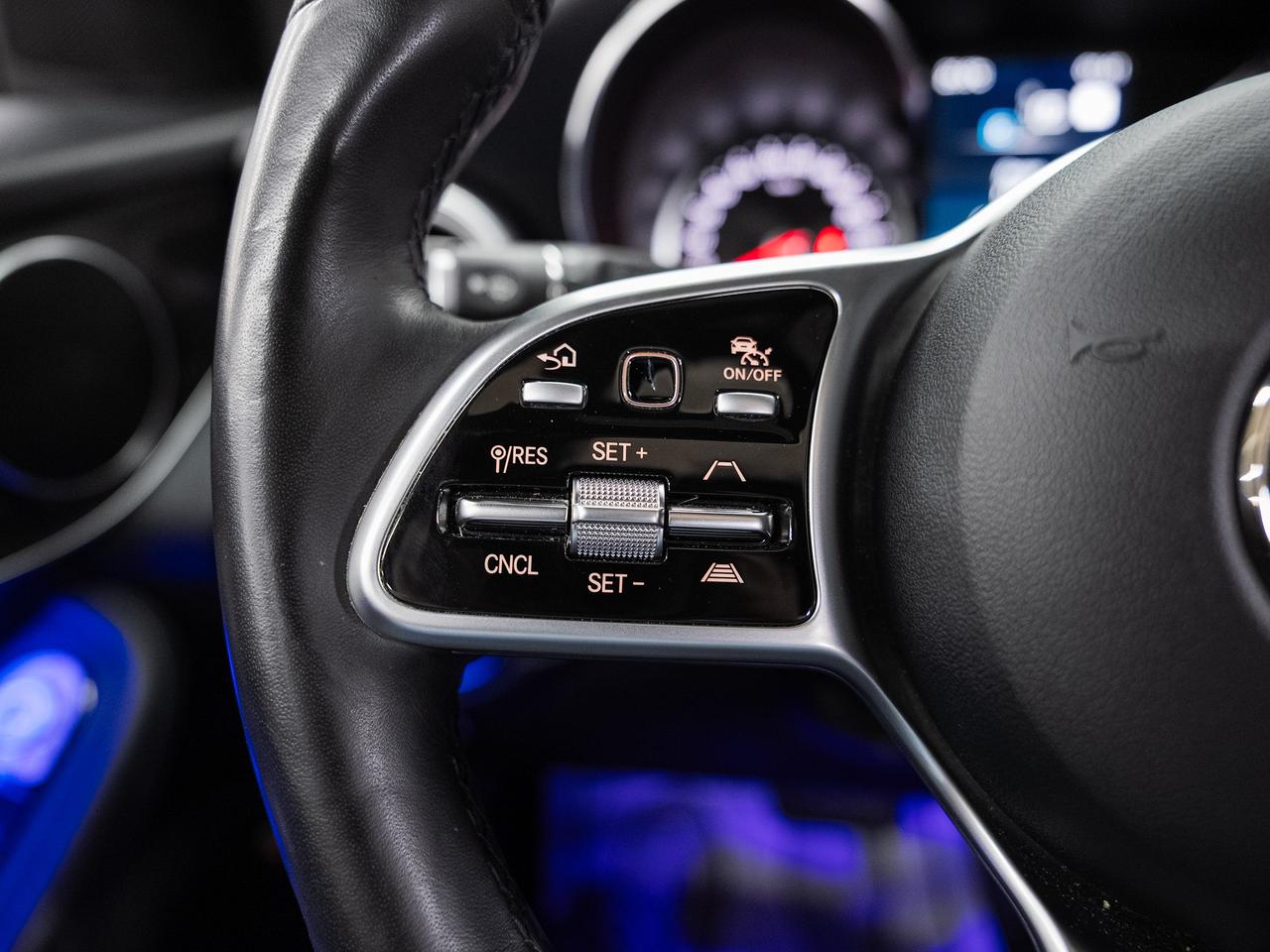 2020 Mercedes-Benz GLC-Class 300 4MATIC | Nav | Leather | Panoroof | CarPlay