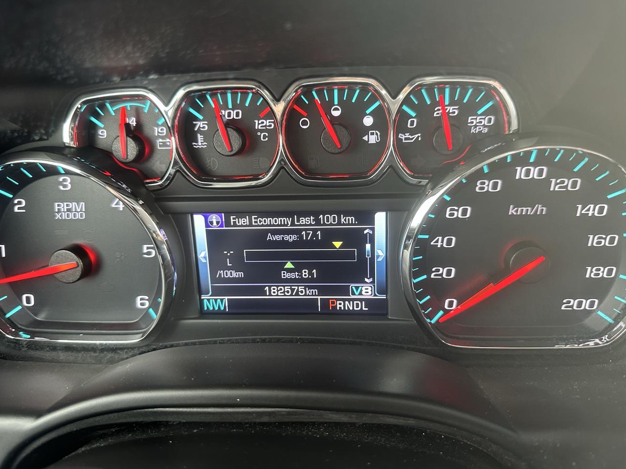 2017 GMC Yukon SLE 8 PASSENGERS - ONE OWNER NO ACCIDENTS Photo