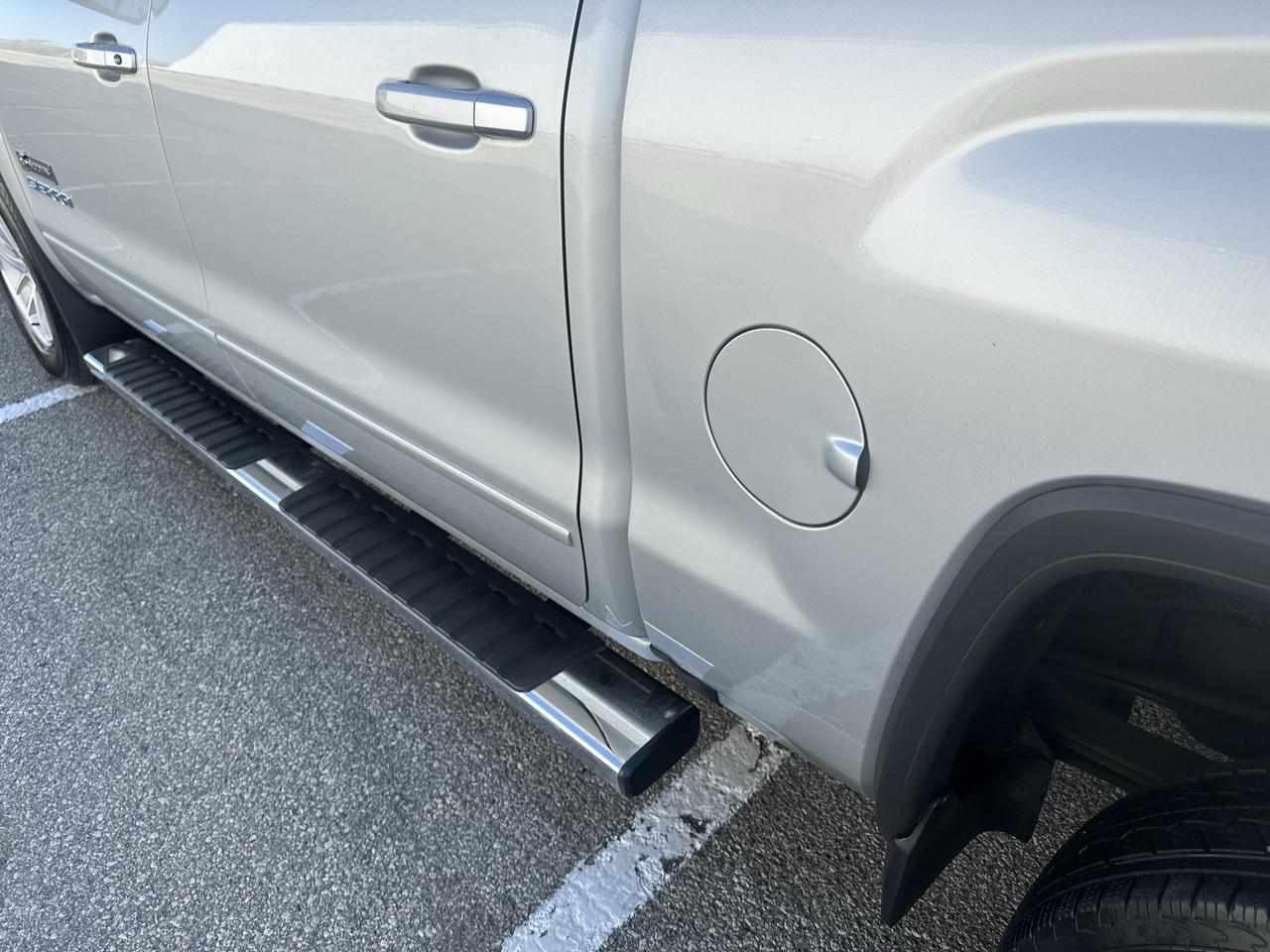 2017 GMC Sierra 1500 Crew Cab  SLE Kodiac Edition Photo