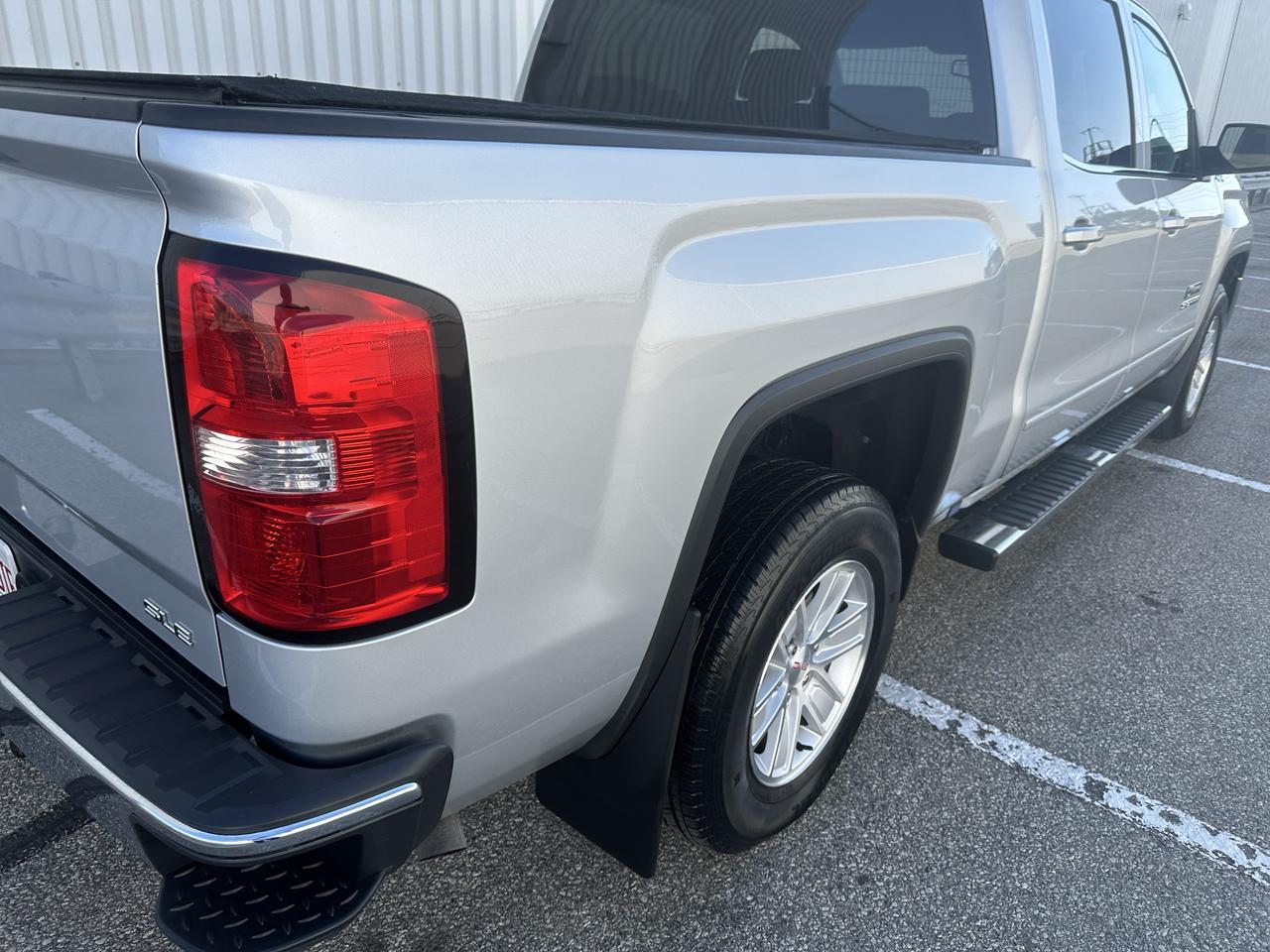 2017 GMC Sierra 1500 Crew Cab  SLE Kodiac Edition Photo