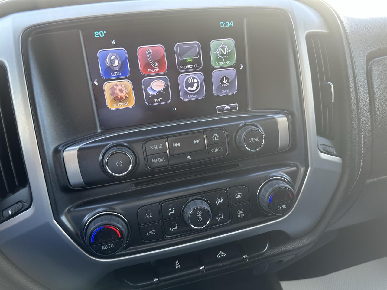 2017 GMC Sierra 1500 Crew Cab  SLE Kodiac Edition Photo
