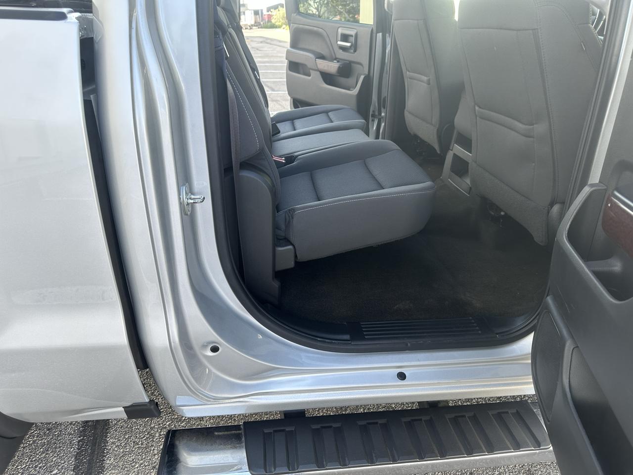 2017 GMC Sierra 1500 Crew Cab  SLE Kodiac Edition Photo