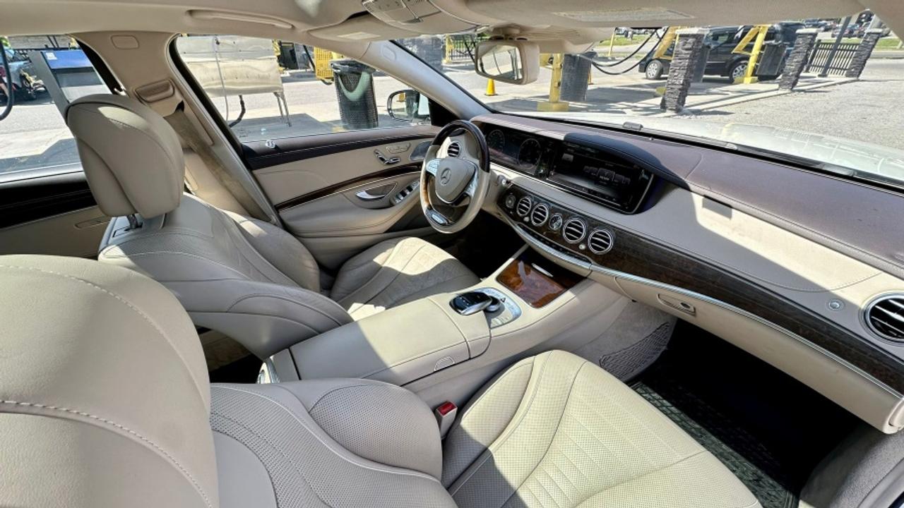2015 Mercedes-Benz S-Class S 550 4MATIC Photo