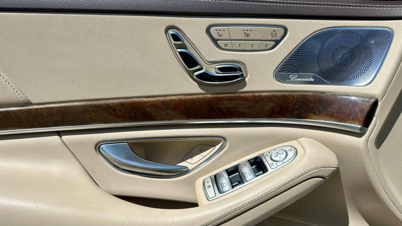 2015 Mercedes-Benz S-Class S 550 4MATIC Photo