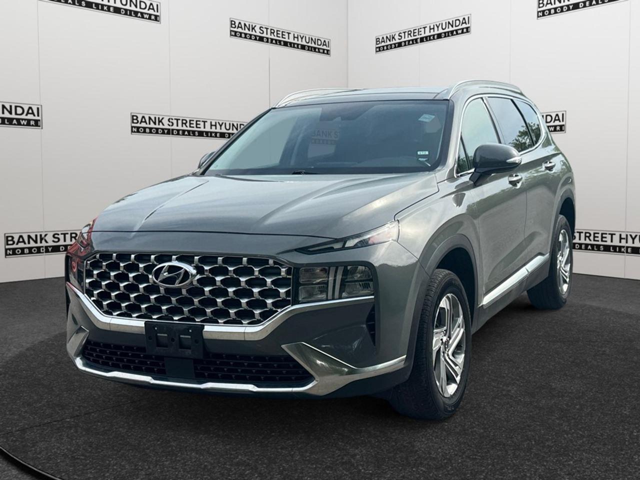 Used 2023 Hyundai Santa Fe Preferred AWD w/Trend Package for sale in Ottawa, ON