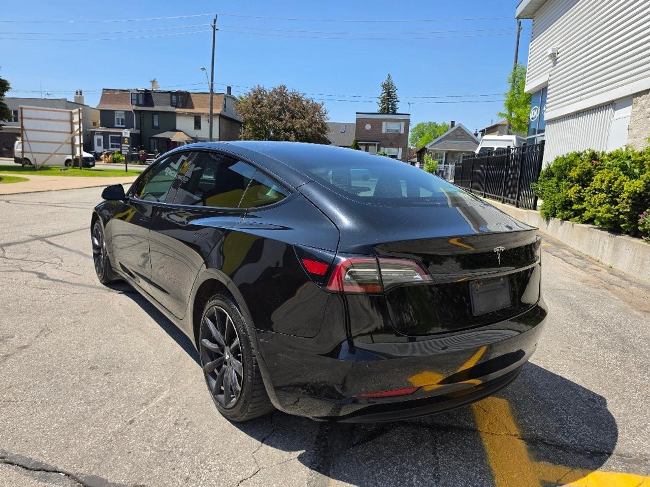 2021 Tesla Model 3 STANDARD RANGE PLUS-AUTOPILOT-CERTIFIED Photo