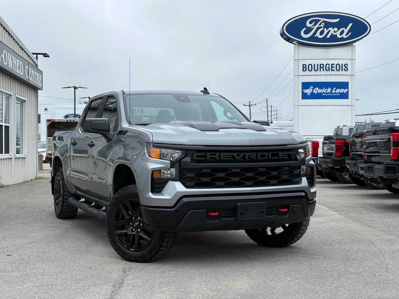 2025 Chevrolet Silverado 1500 Crew Cab Short Box 4-Wheel Drive Custom Trail Boss Photo0