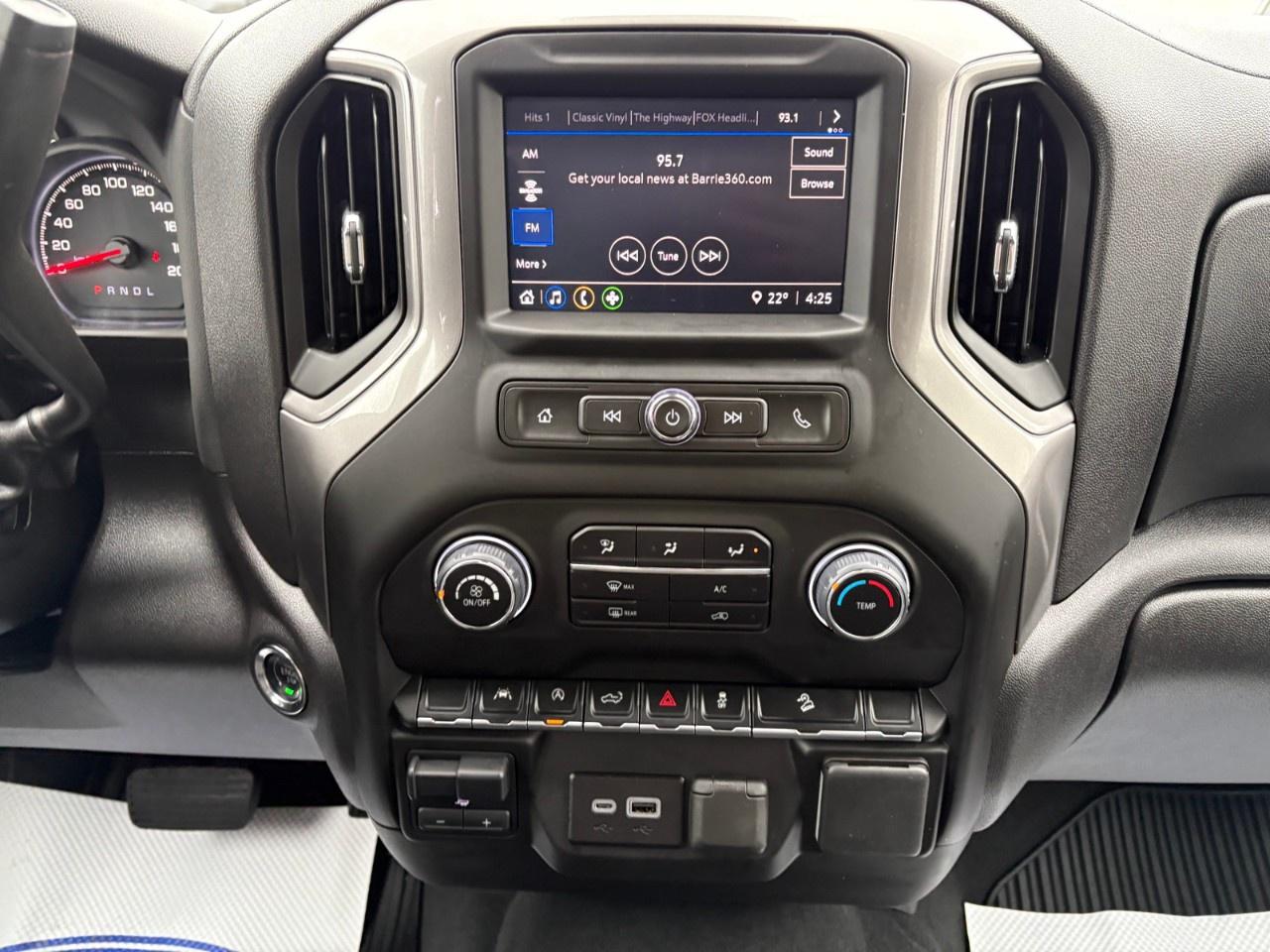 2025 Chevrolet Silverado 1500 Crew Cab Short Box 4-Wheel Drive Custom Trail Boss Photo