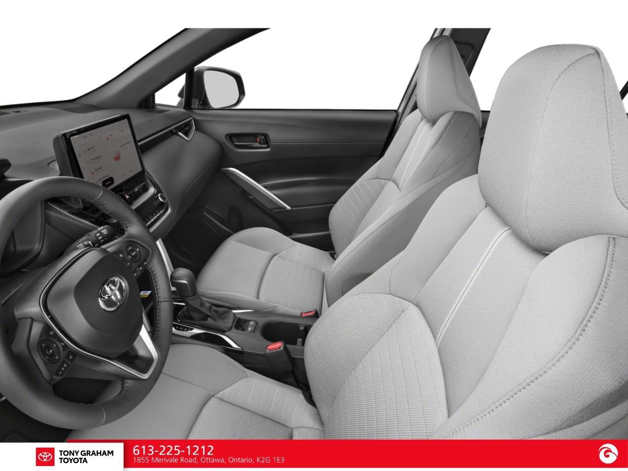 2024 Toyota Corolla Cross Hybrid SE Photo