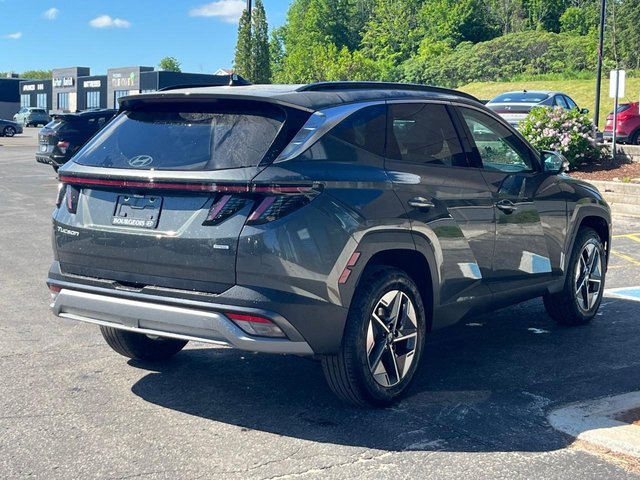 2026 Hyundai Tucson Preferred AWD w/Trend Pkg [TUCWDK2EPRTR] Photo