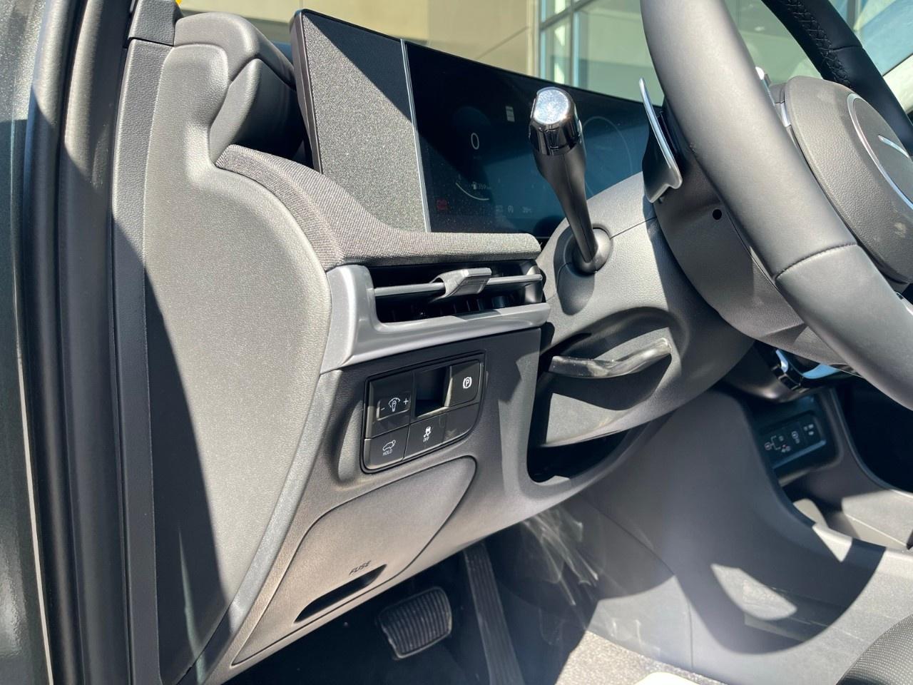 2026 Hyundai Tucson Preferred AWD w/Trend Pkg [TUCWDK2EPRTR] Photo