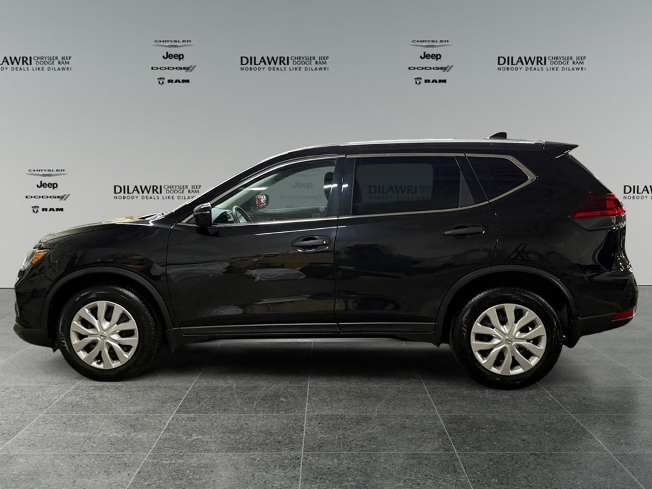 2018 Nissan Rogue S Photo5