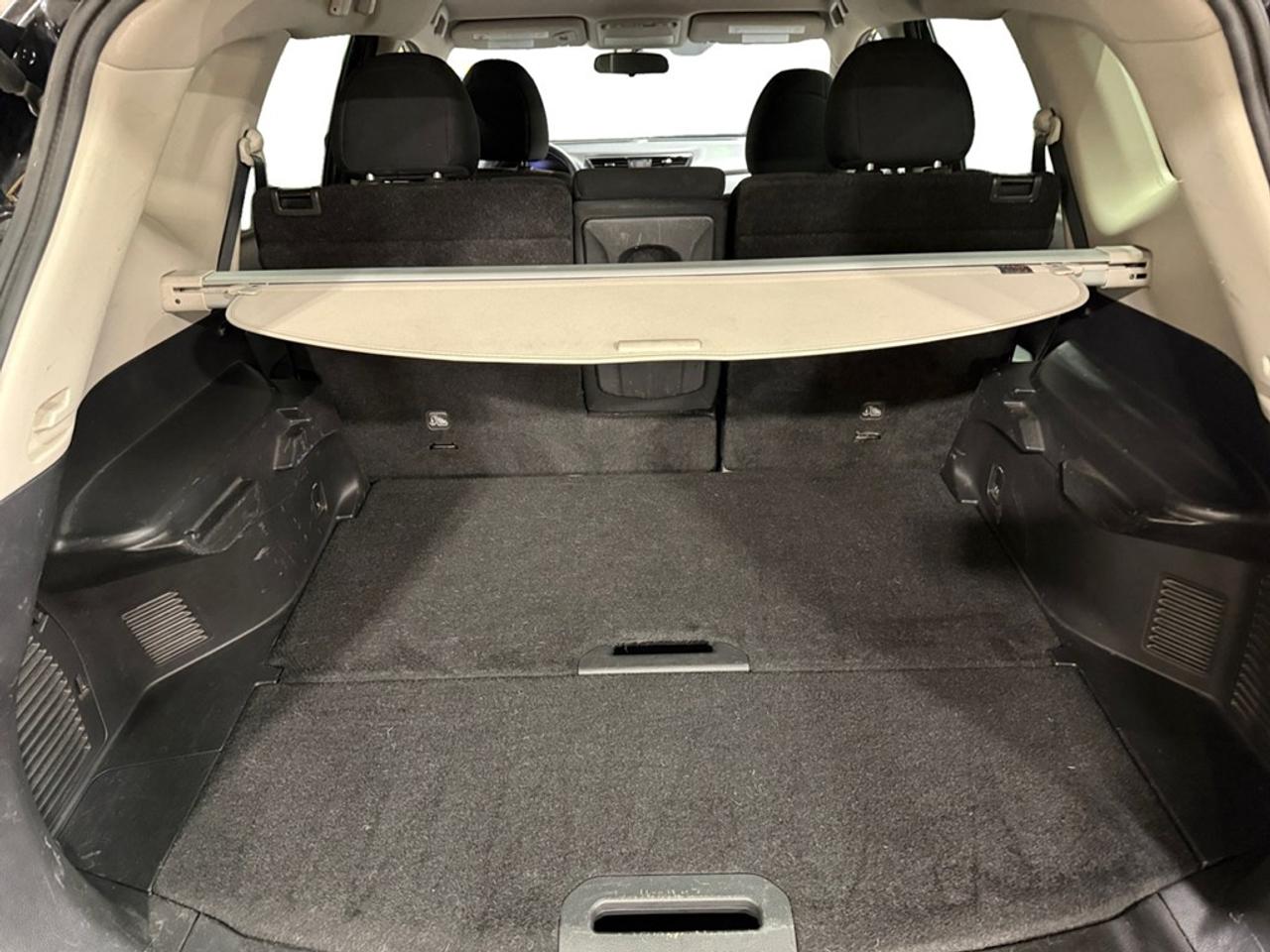 2018 Nissan Rogue S Photo