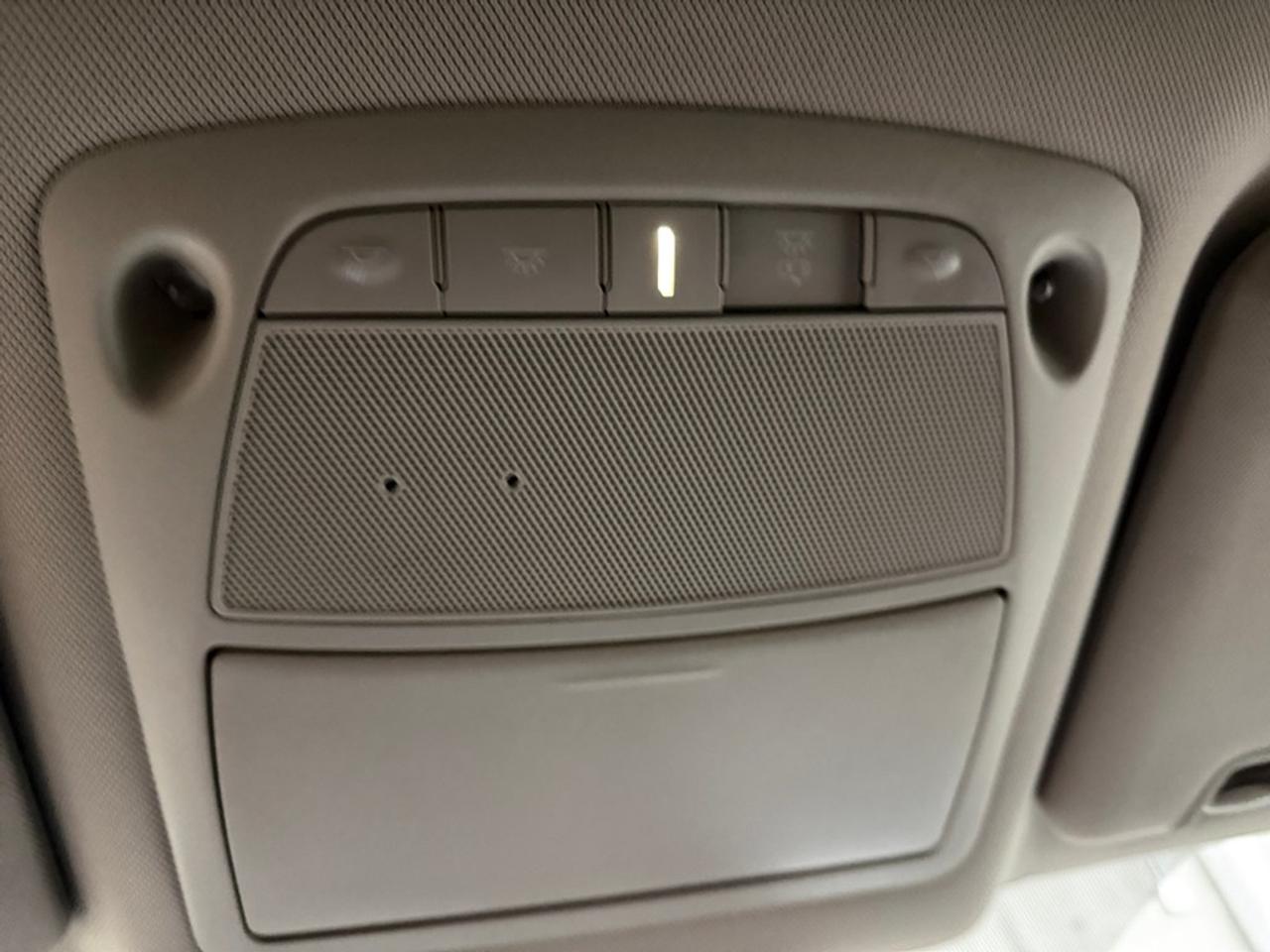 2018 Nissan Rogue S Photo