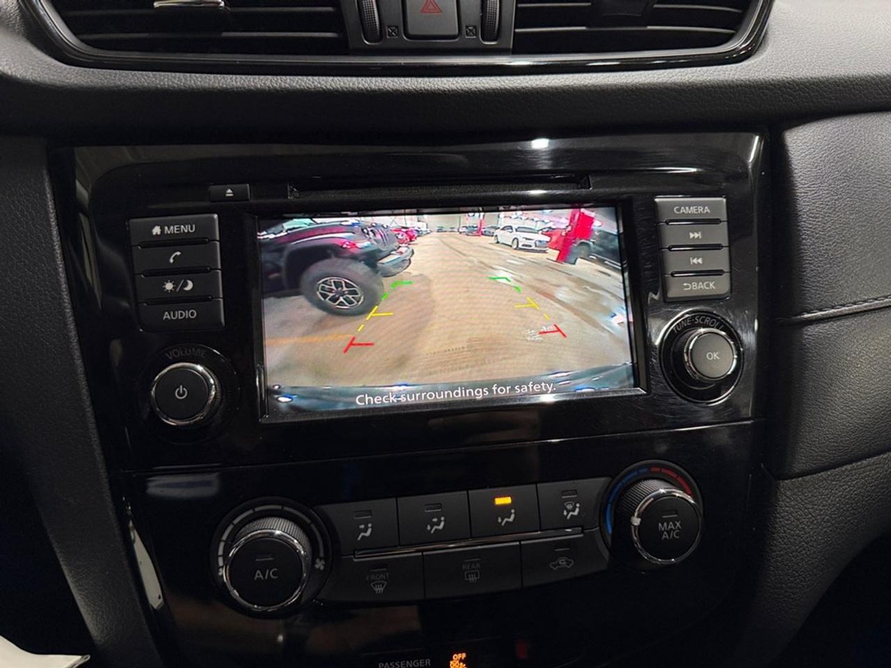 2018 Nissan Rogue S Photo