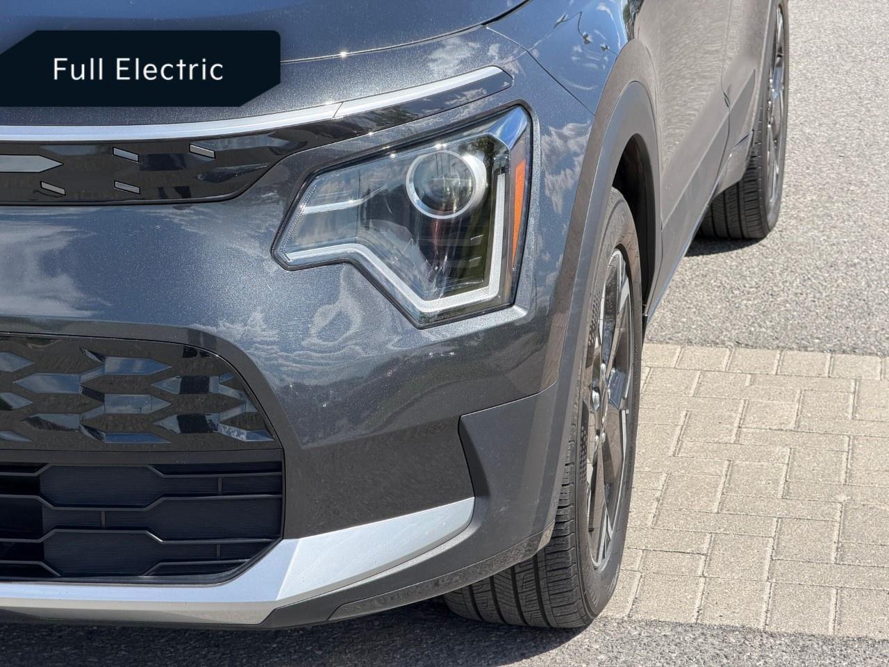 2023 Kia NIRO EV Premium FWD Photo
