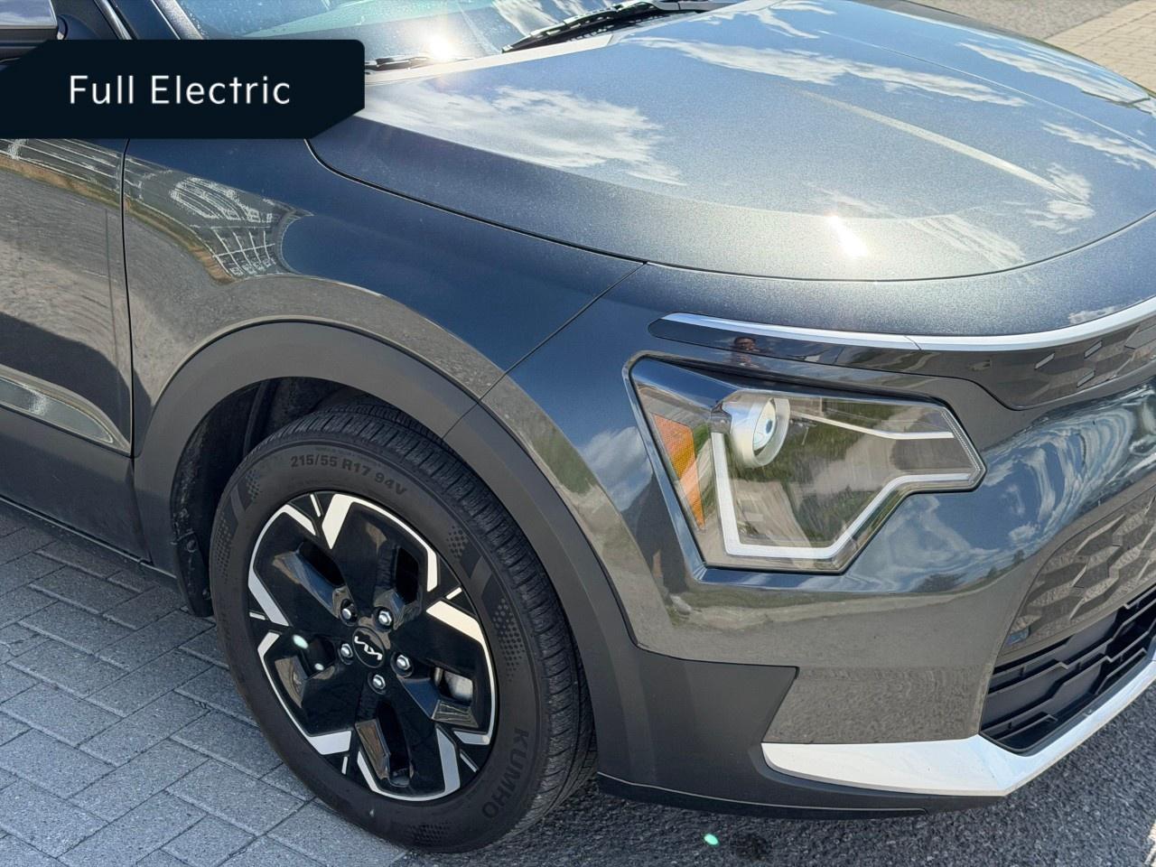2023 Kia NIRO EV Premium FWD Photo