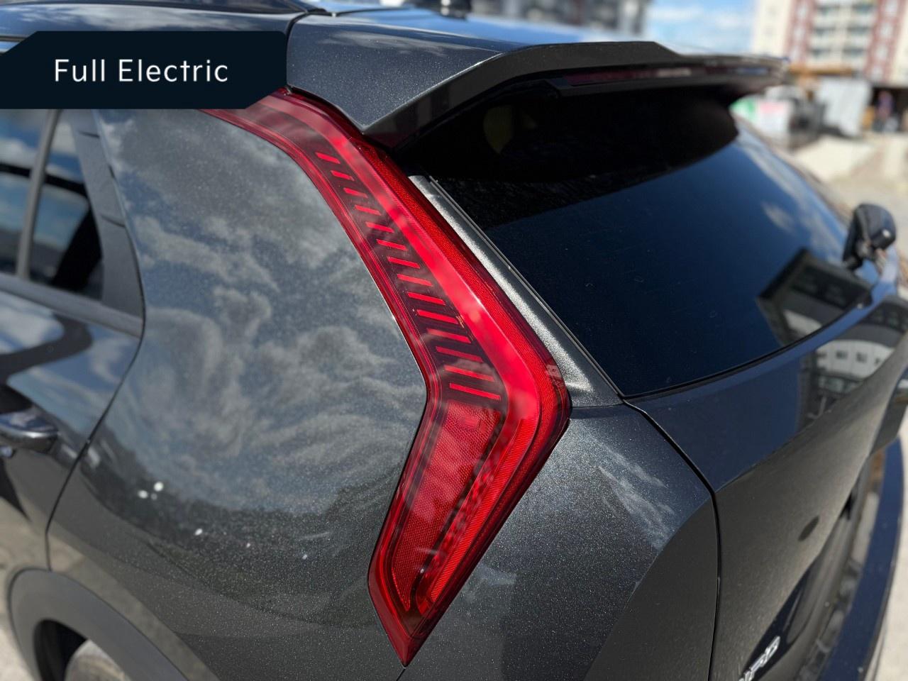 2023 Kia NIRO EV Premium FWD Photo