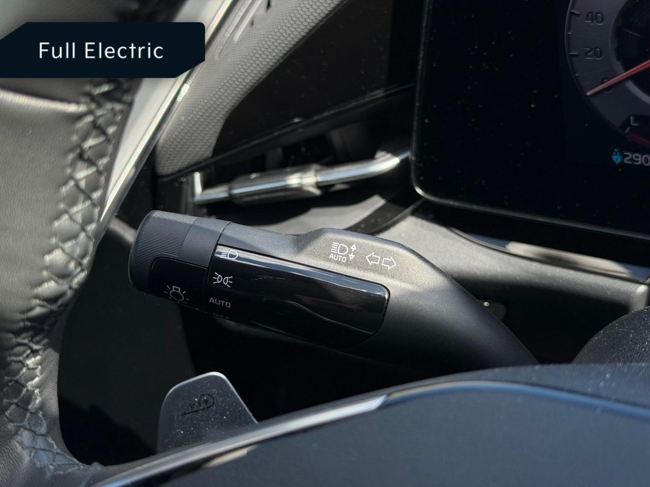 2023 Kia NIRO EV Premium FWD Photo