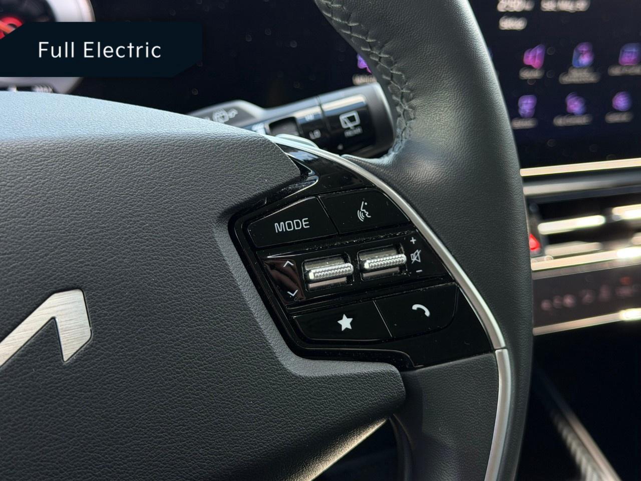 2023 Kia NIRO EV Premium FWD Photo
