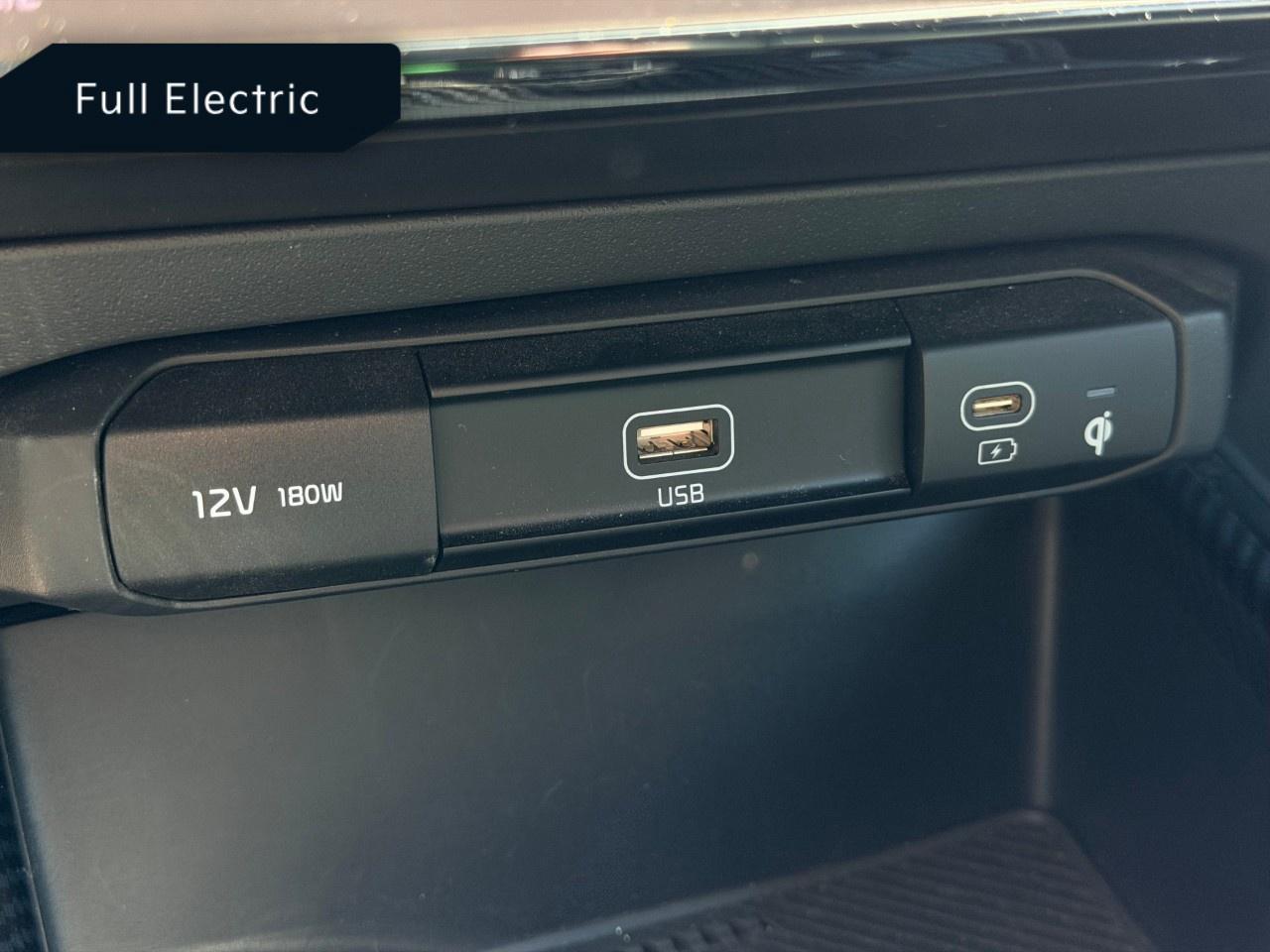 2023 Kia NIRO EV Premium FWD Photo