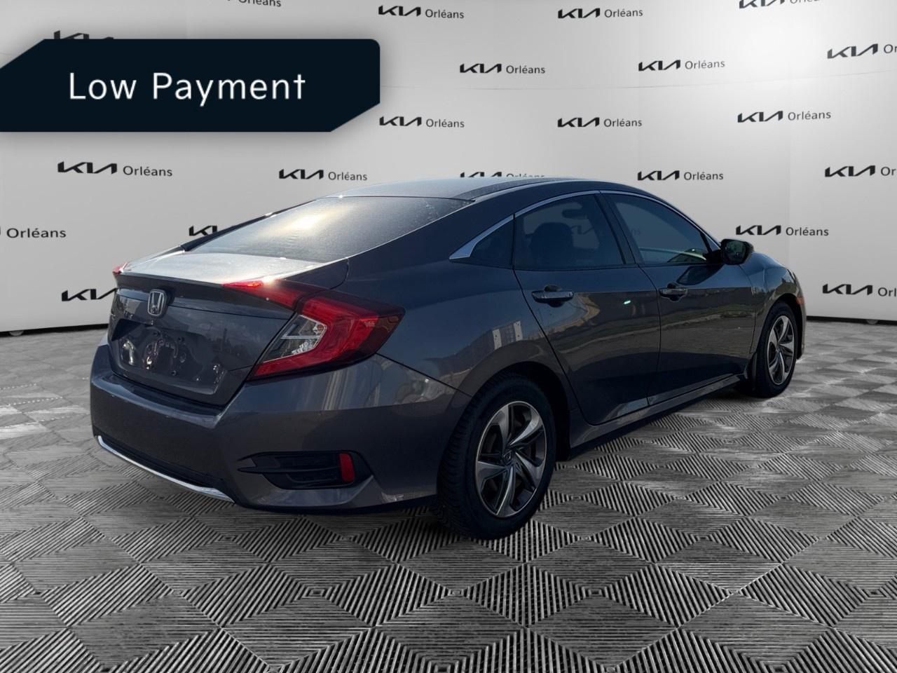 2019 Honda Civic Sedan LX CVT SEDAN Photo