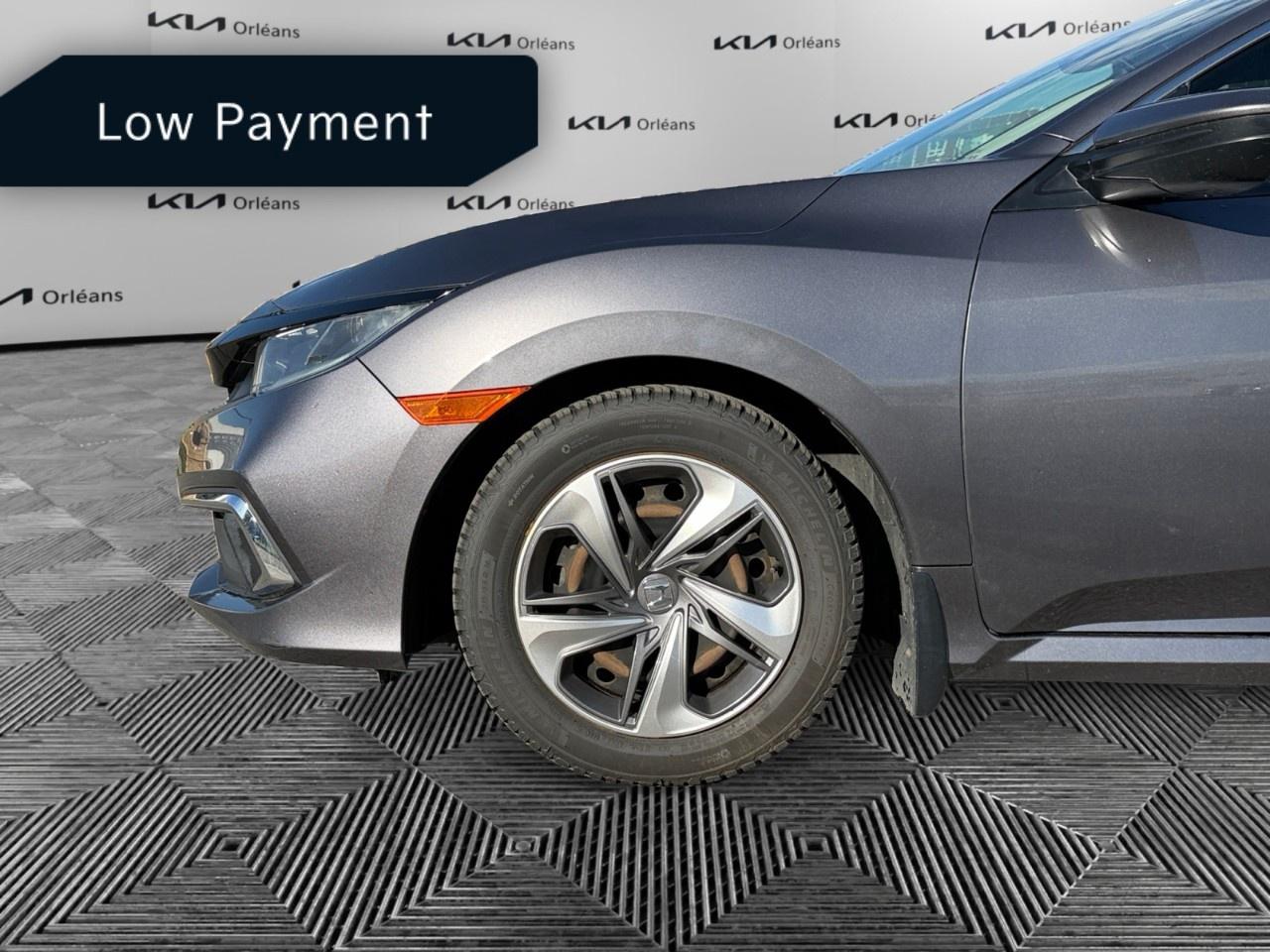 2019 Honda Civic Sedan LX CVT SEDAN Photo