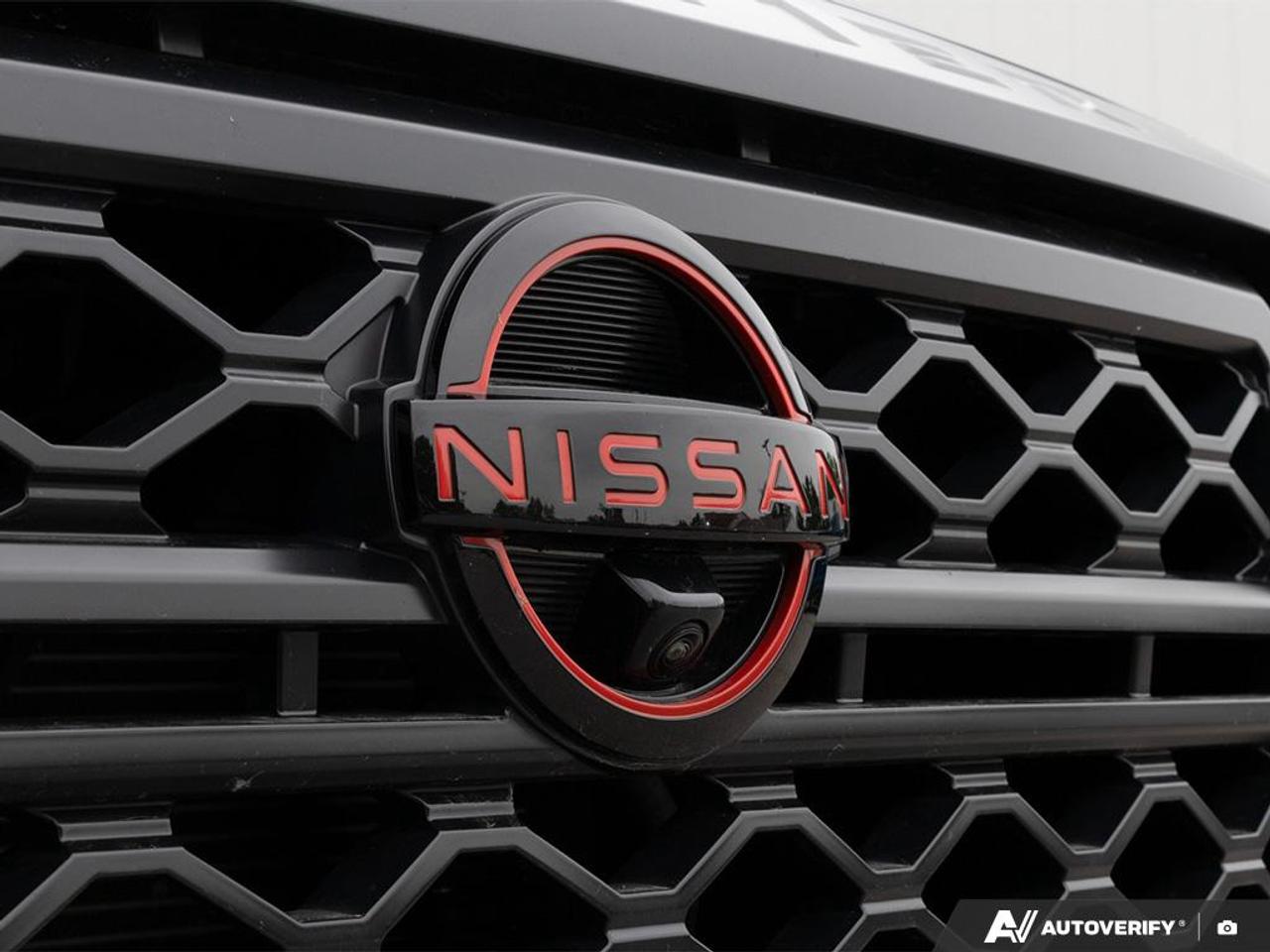 2022 Nissan Frontier PRO-4X NAVIGATION SYSTEM | PACKAGE AA00 | FRONT DUAL A/C Photo