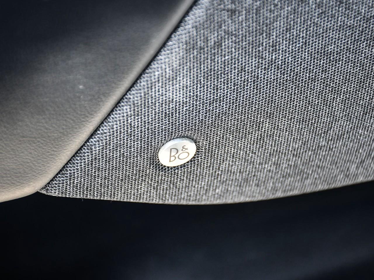 2023 Ford Mustang Mach-E Premium NAV | FIXED GLASS SUNROOF | HTD SEATS | ADAPTIVE CRUISE Photo