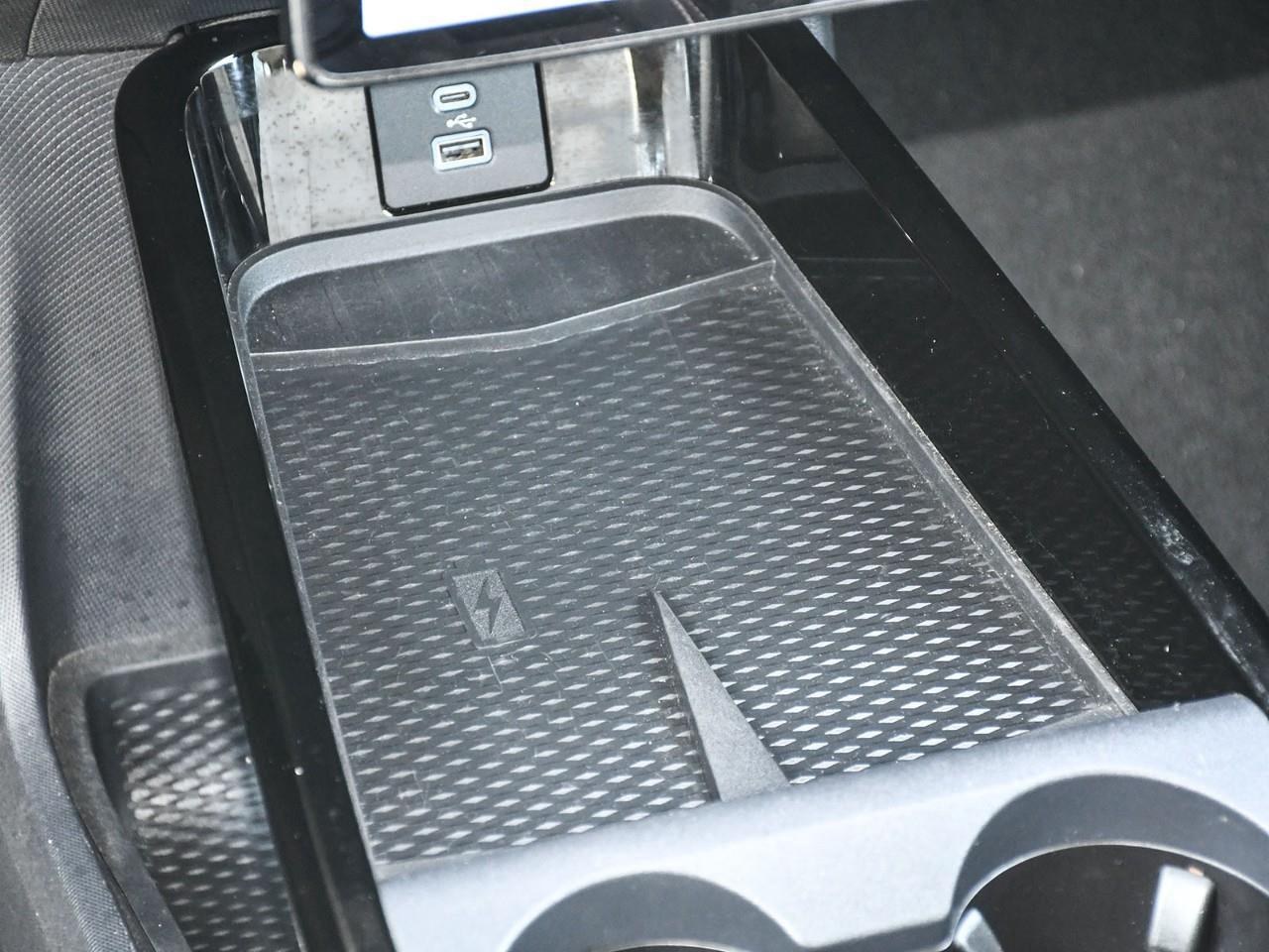 2023 Ford Mustang Mach-E Premium NAV | FIXED GLASS SUNROOF | HTD SEATS | ADAPTIVE CRUISE Photo