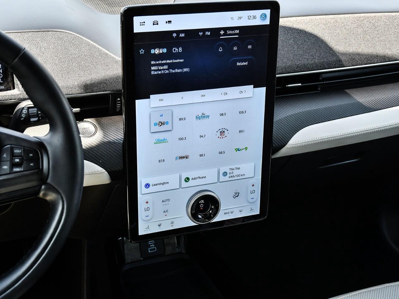 2023 Ford Mustang Mach-E Premium NAV | FIXED GLASS SUNROOF | HTD SEATS | ADAPTIVE CRUISE Photo