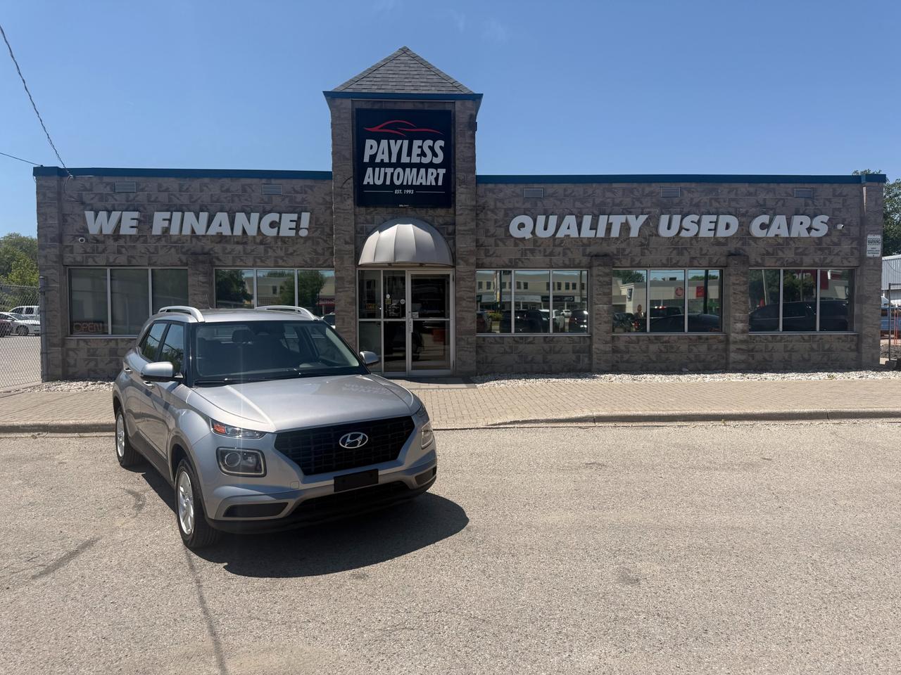 Used 2023 Hyundai Venue PREFERRED for sale in Sarnia, ON