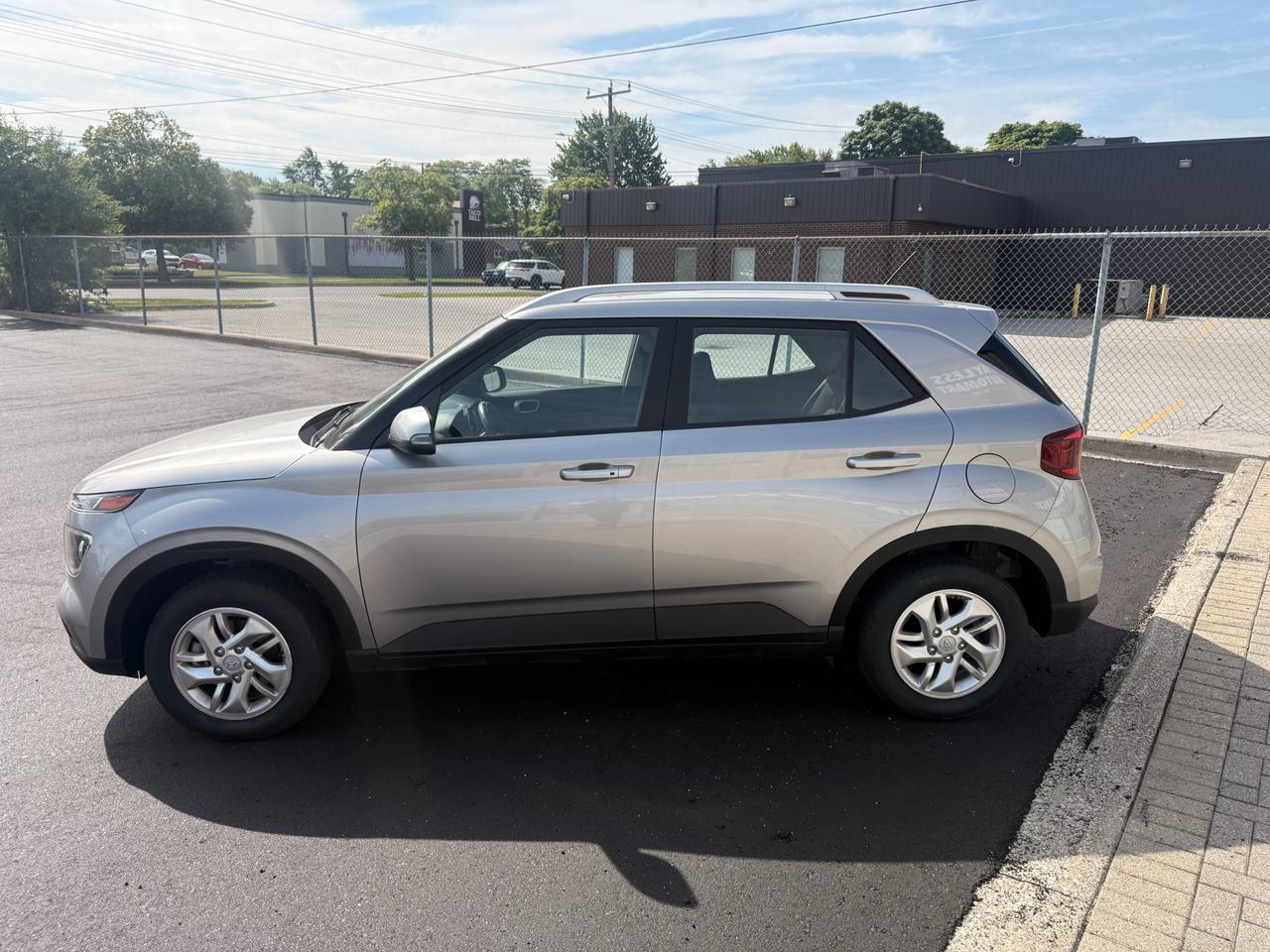 2023 Hyundai Venue PREFERRED Photo