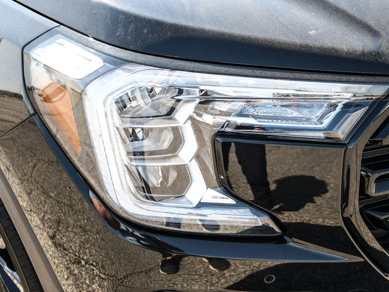 2024 GMC Terrain SLT Photo