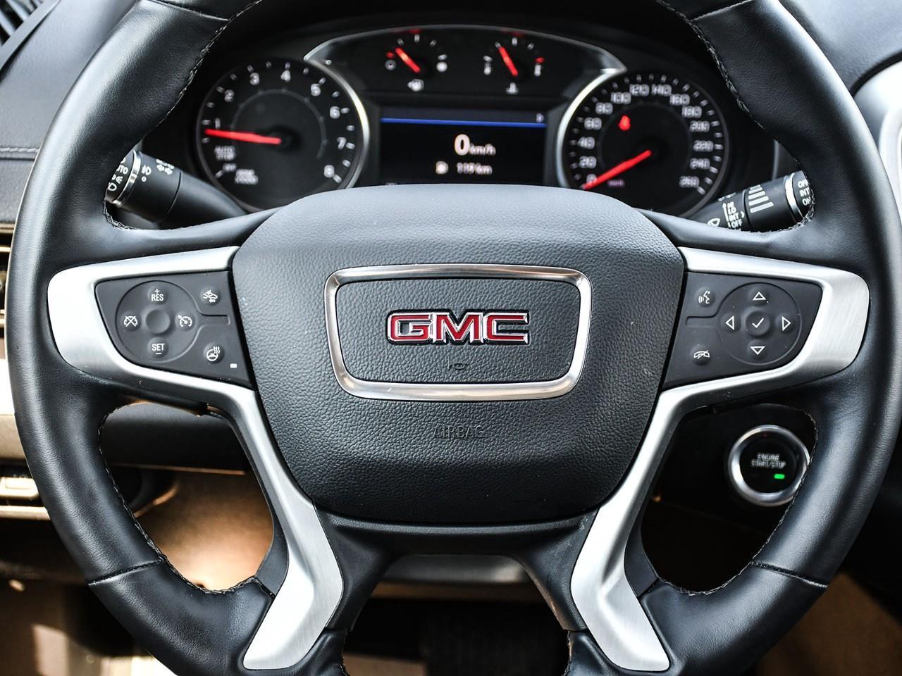 2024 GMC Terrain SLT Photo
