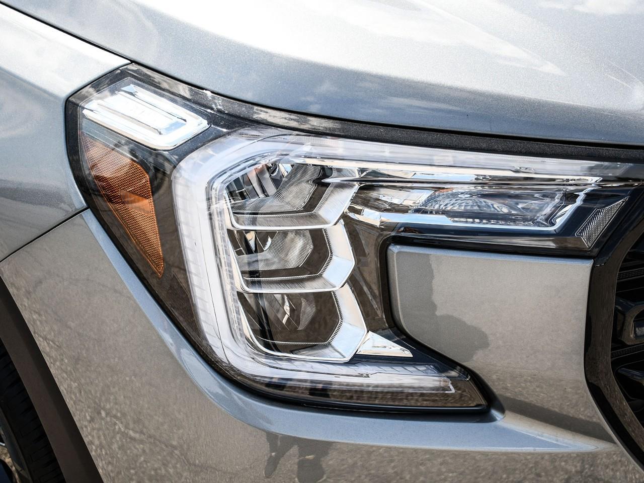 2024 GMC Terrain SLT Photo