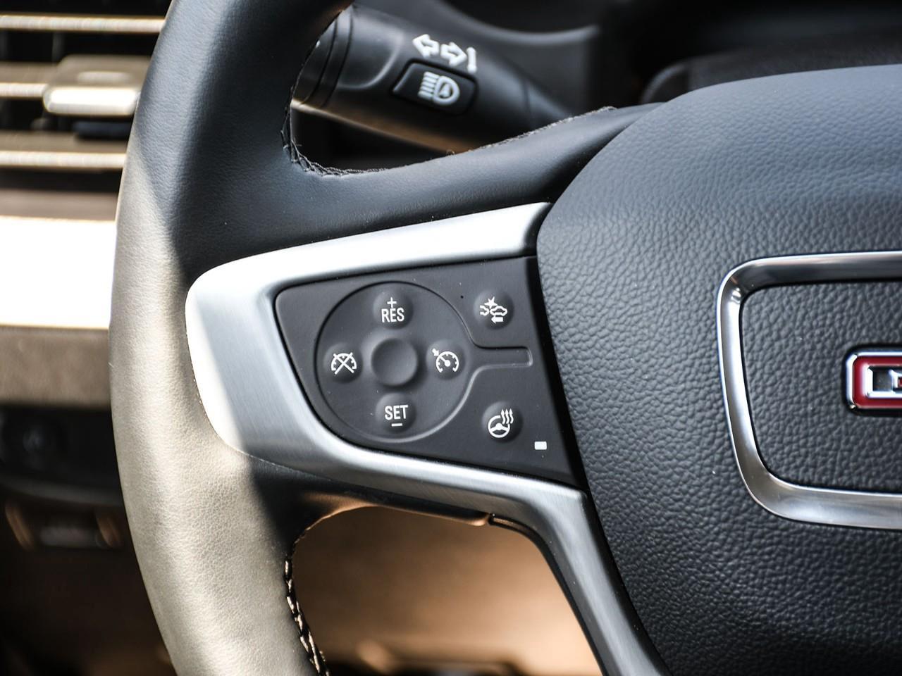 2024 GMC Terrain SLT Photo