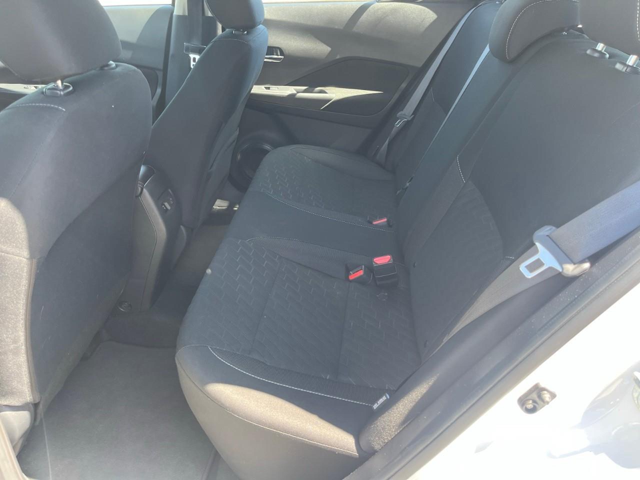 2025 Nissan Kicks Play SV Blind Spot Detection | One Owner Photo