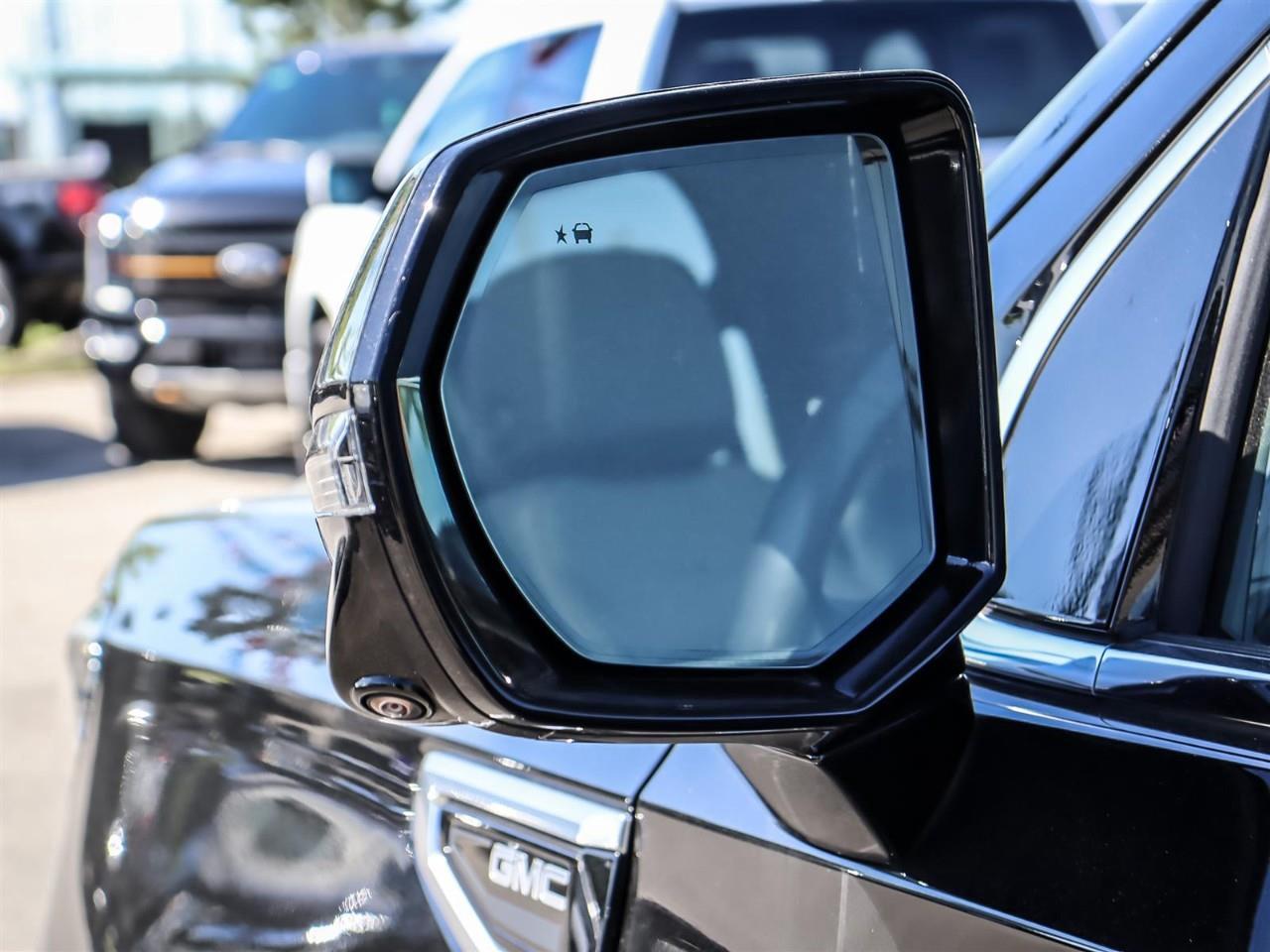 2023 GMC Yukon Denali Head Up Display | Sun Roof | 22 Tires | Third Row Power | Photo