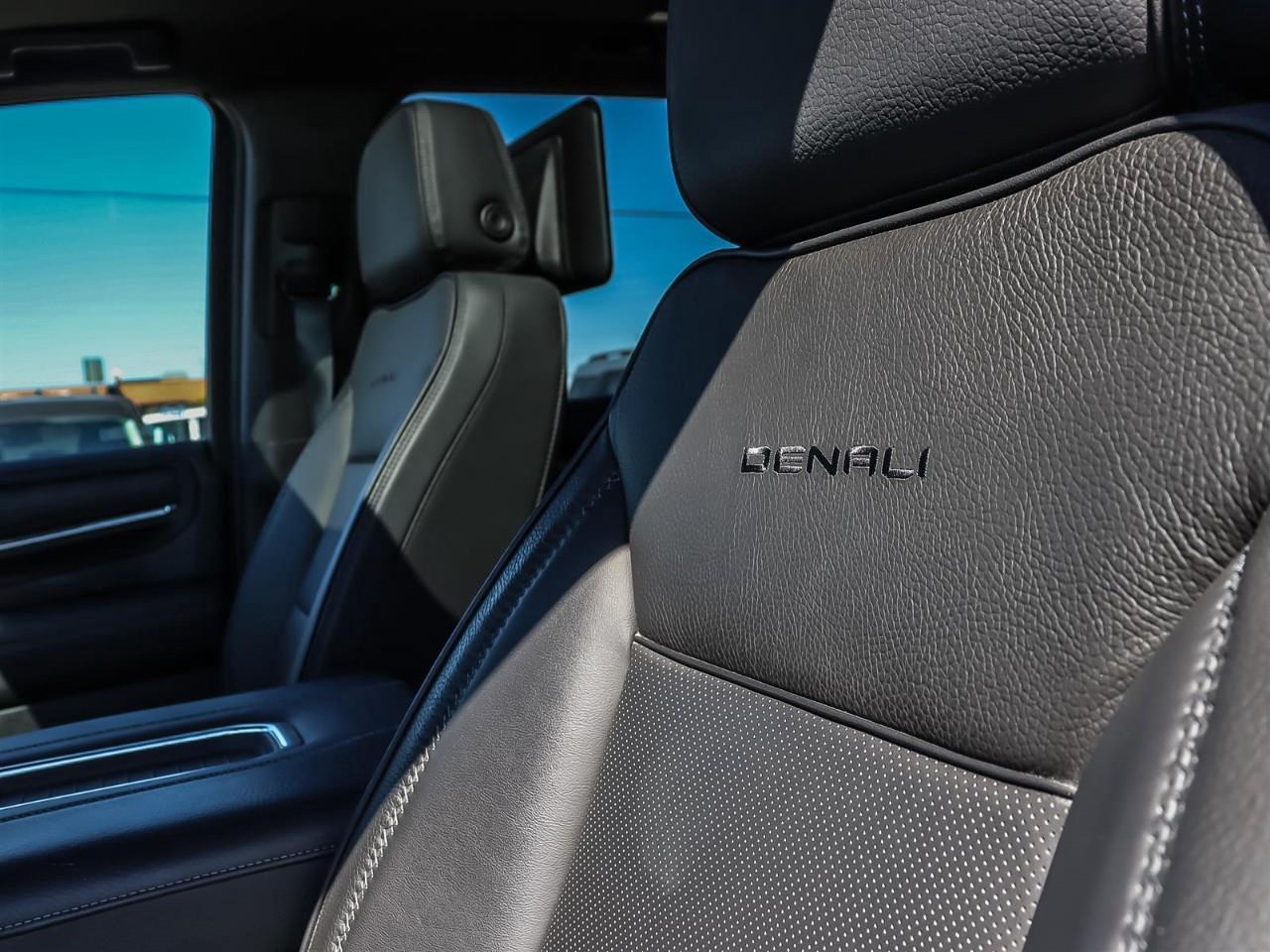 2023 GMC Yukon Denali Head Up Display | Sun Roof | 22 Tires | Third Row Power | Photo