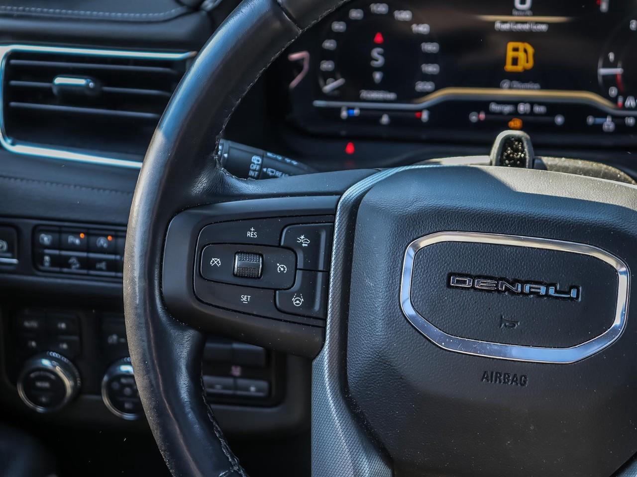 2023 GMC Yukon Denali Head Up Display | Sun Roof | 22 Tires | Third Row Power | Photo