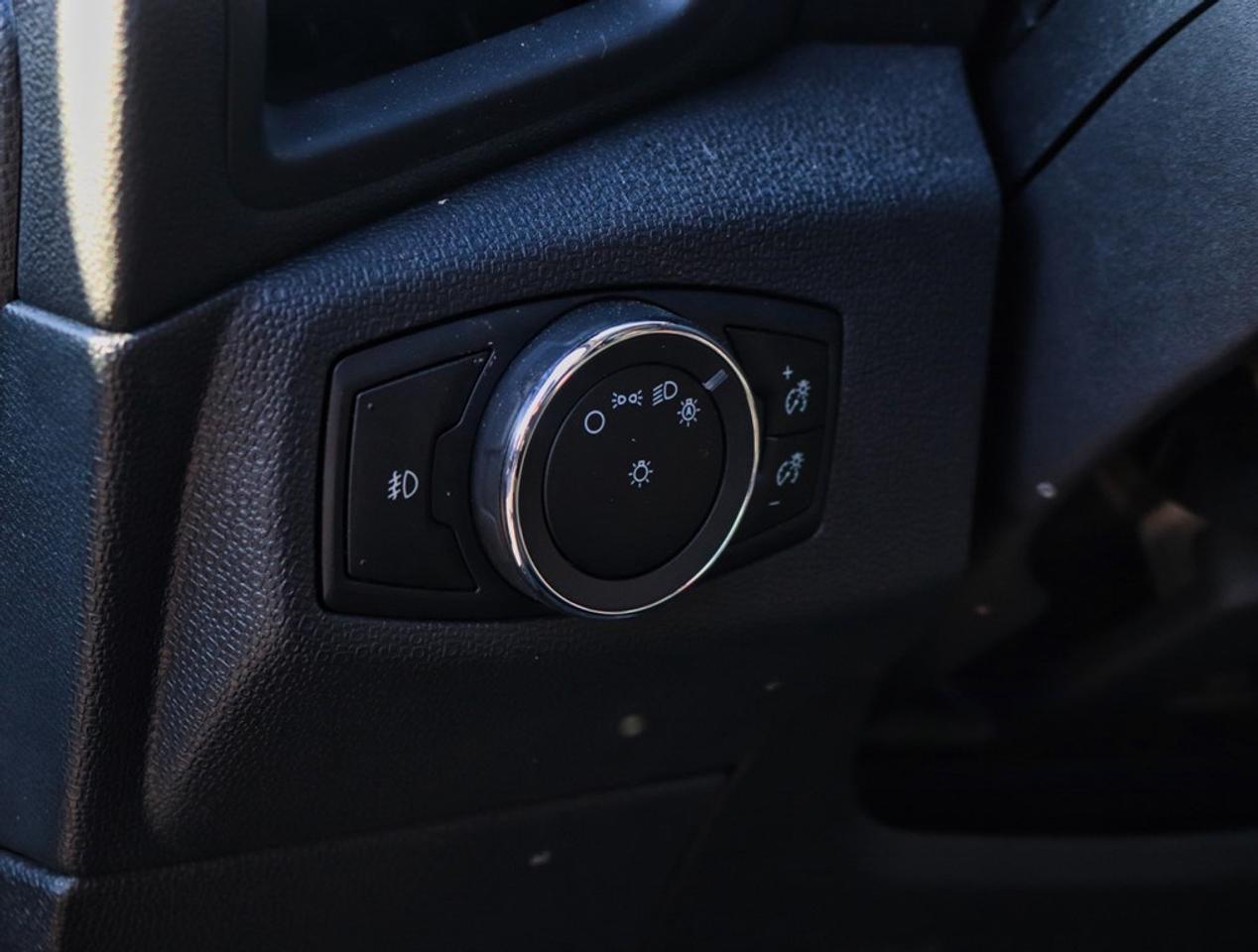 2019 Ford EcoSport Titanium | 4WD | NAV | ROOF | LEATHER | B&O Photo