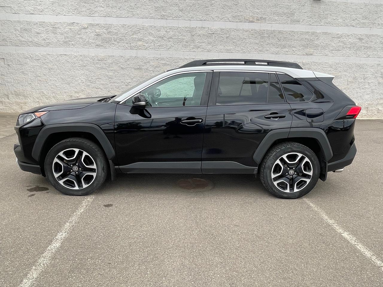 2021 Toyota RAV4 TRAIL Photo2