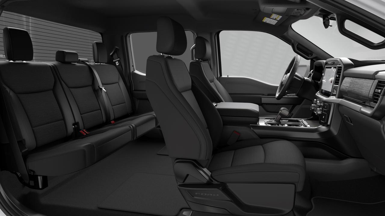 2026 Ford F-150 XLT Photo5