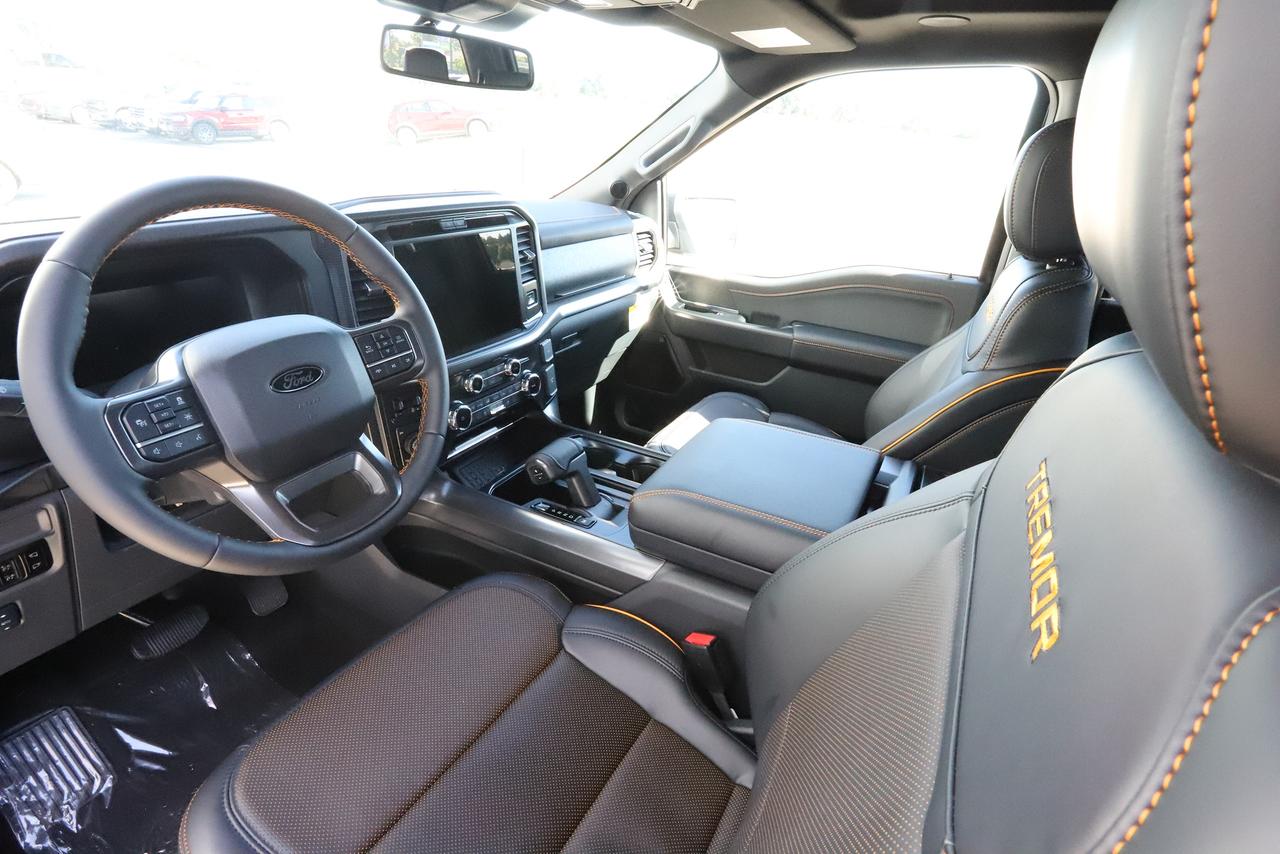 2026 Ford F-150 Tremor 4WD SuperCrew 5.5' Box Photo1