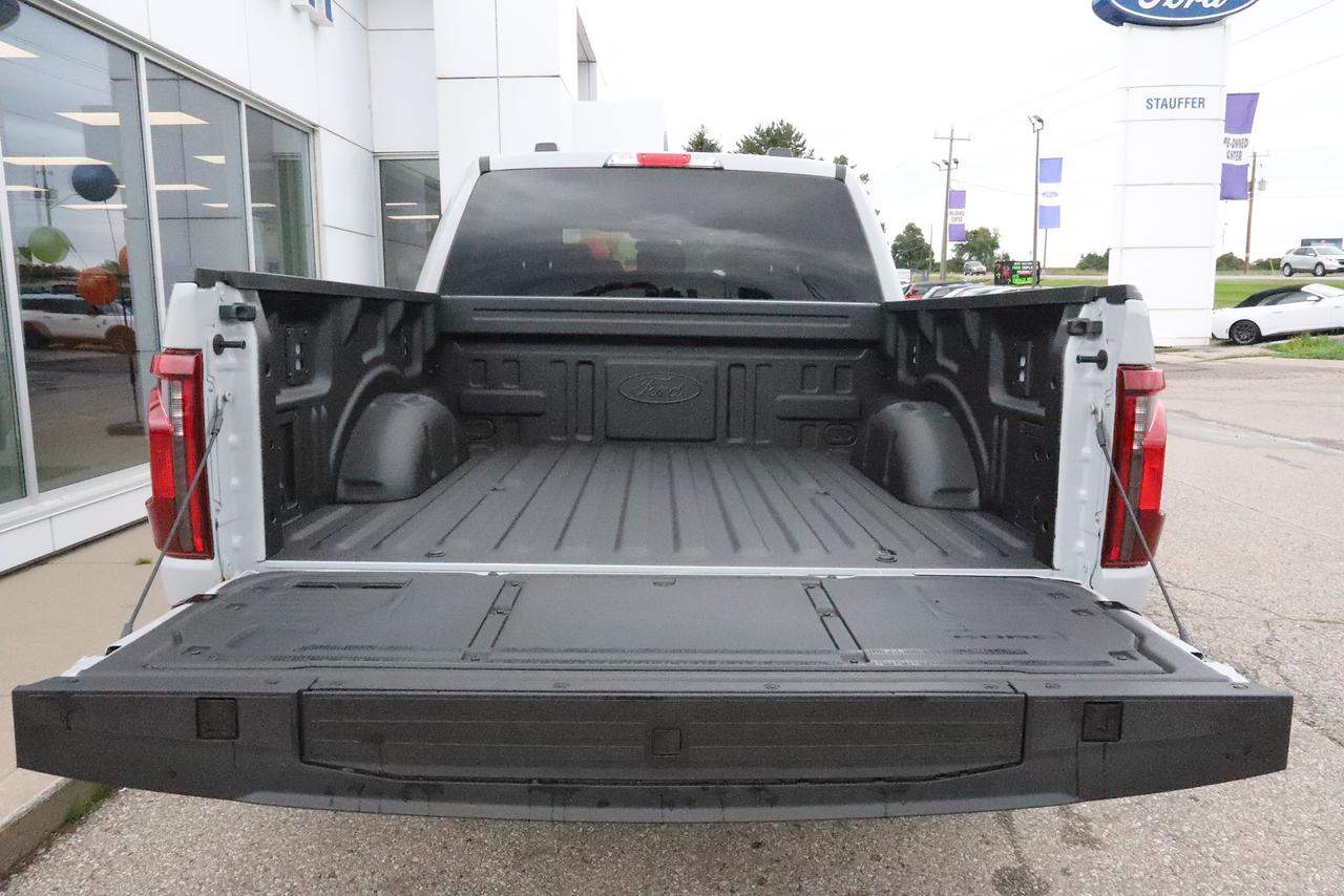 2026 Ford F-150 XLT 4WD SuperCrew 5.5' Box Photo4